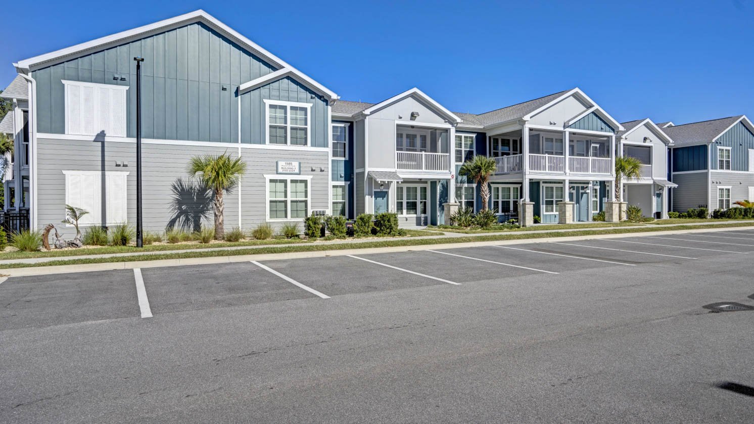 View Photos & Virtual Tours Springs at Hibiscus Crossing Apartments